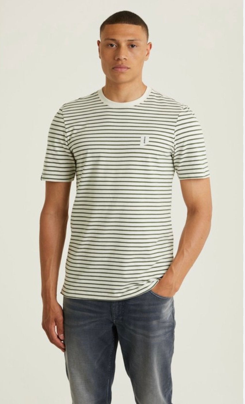 Gestreept t-shirt medium chasin’, Kleding | Heren, Ophalen of Verzenden, Zo goed als nieuw, Wit