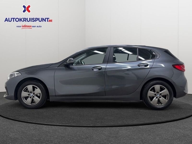 BMW Série 1 118i AUT, Auto's, Gebruikt, 136 pk, https://public.car-pass.be/vhr/79fad2b4-72b5-4bc4-ab2c-a6d6f1021477, 5 zetels