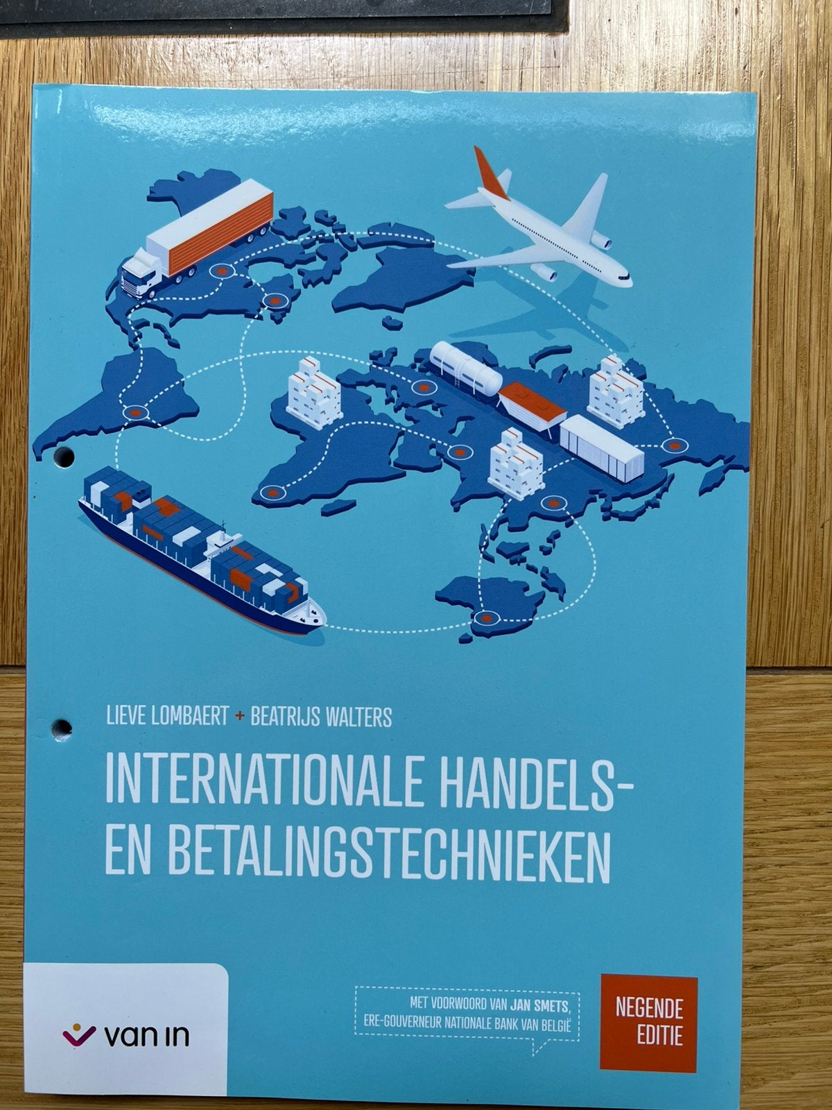 Internationale handels-en betalingstechnieken handboek 2025, Boeken, Ophalen, Nederlands