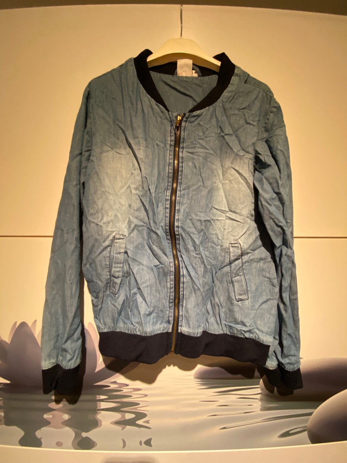 Bombers imitation jeans, Enlèvement, Comme neuf
