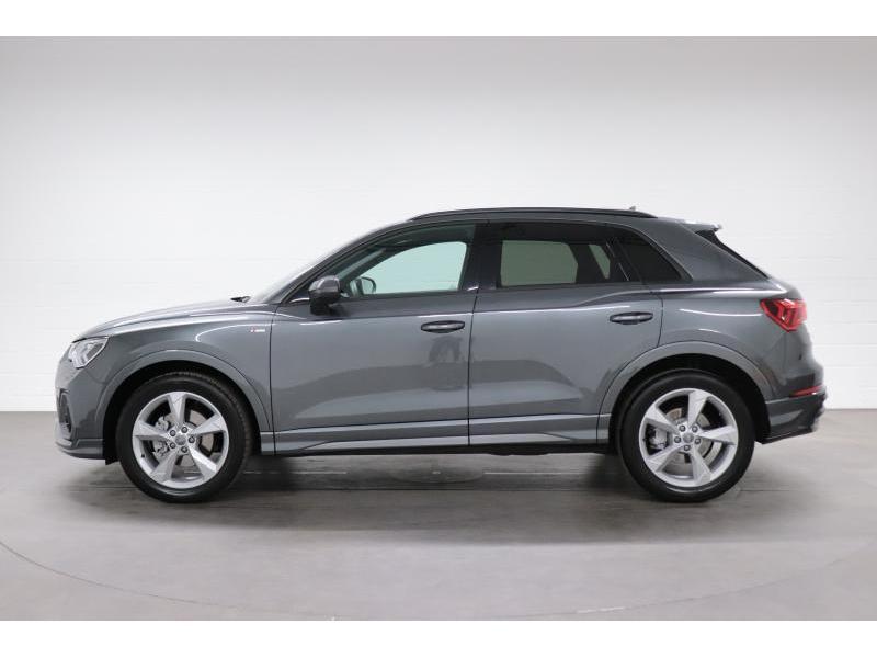 Audi Q3 2.0 TDI S-LINE QUATTRO 6MT Audi Q3 2.0 TDI S-LINE QU, Auto's, Euro 6, 111 kW, 150 pk, SUV of Terreinwagen