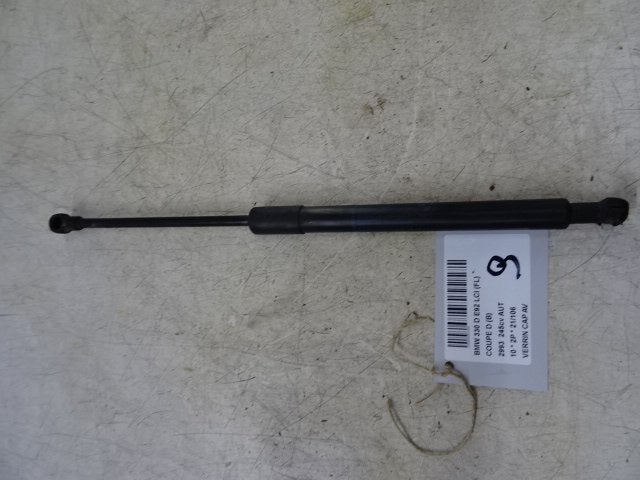 VERIN DE CAPOT BMW 3 serie (E92) (01-2005/12-2013), Autos : Pièces & Accessoires, Utilisé, BMW, Petuelring 130
80809  München, DE