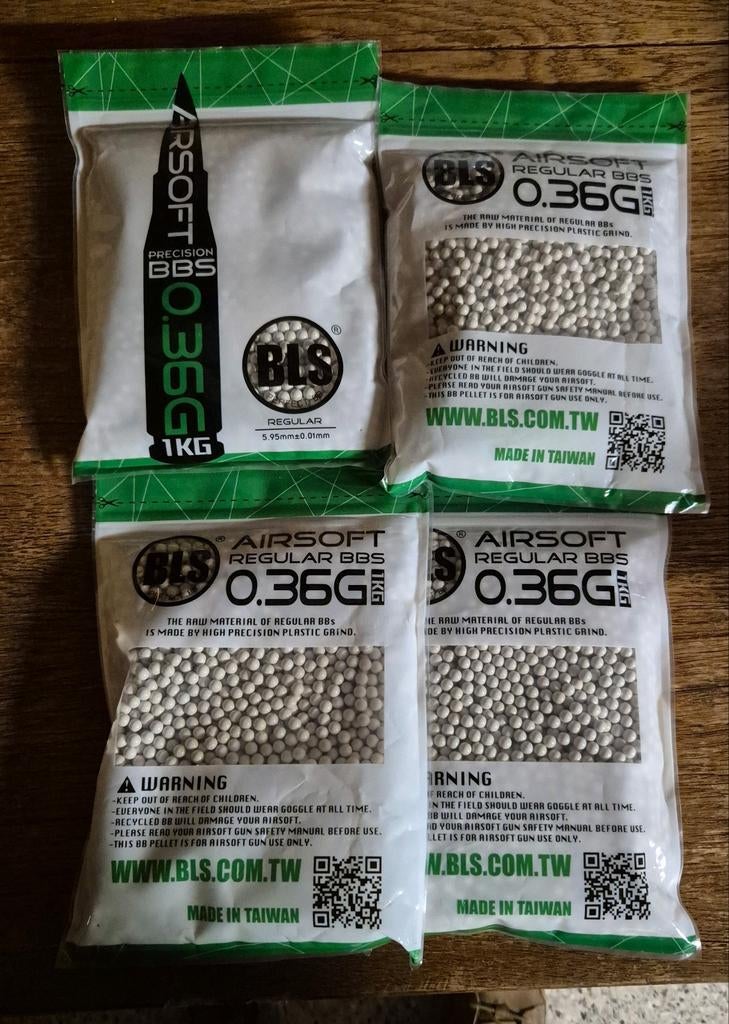 4 sachets de billes airsoft de 0,36 g, Enlèvement ou Envoi