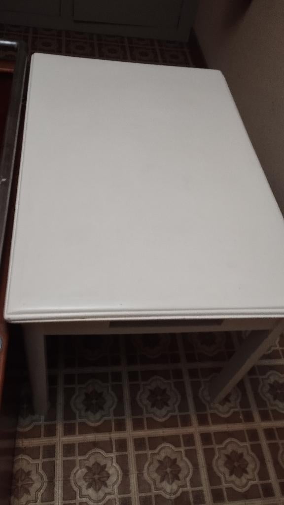 Witte tafel/bureau, Maison & Meubles, Bureaux, Utilisé, Autres types, Bois, Blanc, Enlèvement