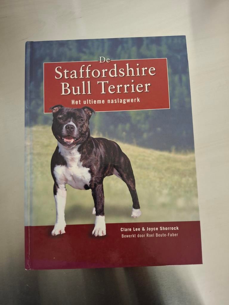 De Staffordshire Bull Terrier, Ophalen