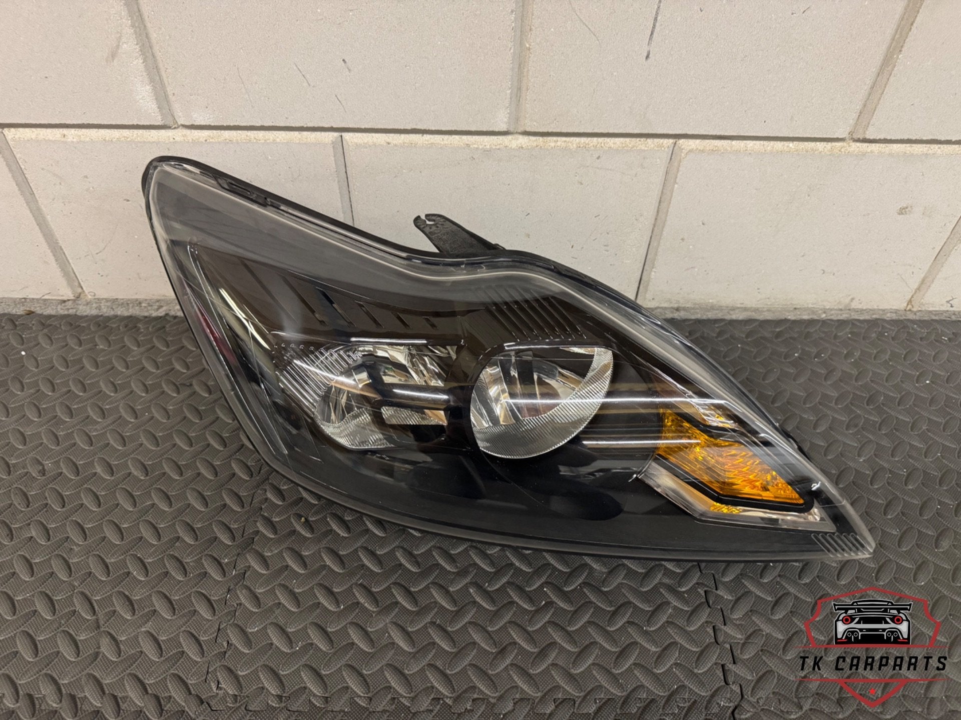 Ford Focus 2 halogeen koplamp Rechts 8m5113w029cf, Auto-onderdelen, Info@ford.com, Nieuw, Ford, Ford Motor Company