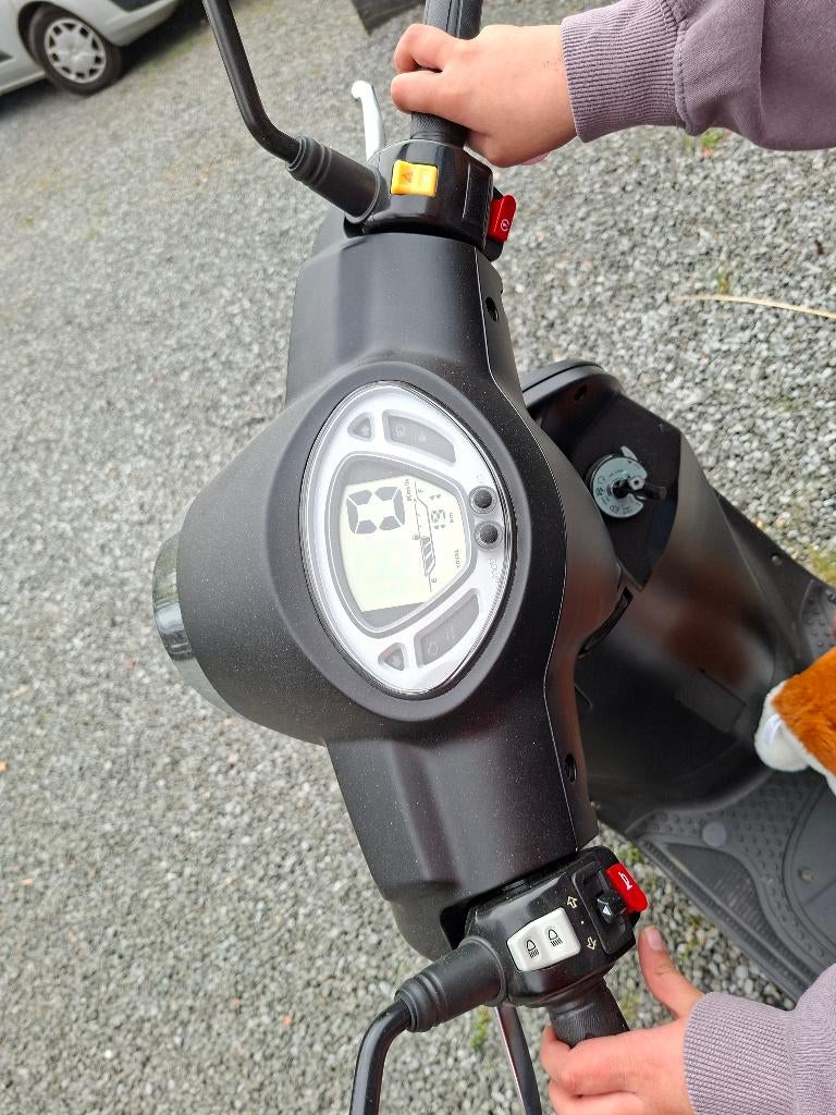 scooter fiddle 50 retro scooter matte zwart, Scooter, Gebruikt, Particulier, Automaat