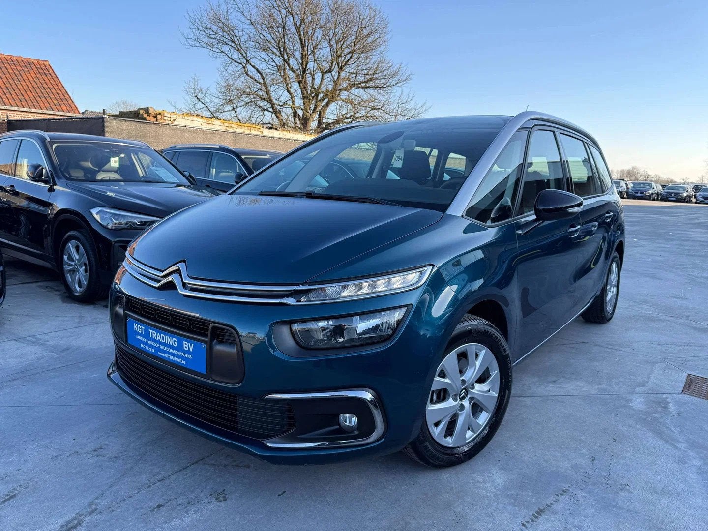 Citroën C4 Spacetourer Grand 1.2i 130PK 7 ZETELS CAMERA NAV, Auto's, 1479 kg, Stof, Gebruikt, Blauw