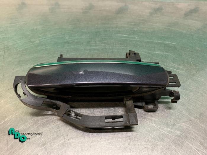 Poignée portière 4portes arrière gauche d'un Audi A6 (A6, -, 3 mois de garantie, Audi, Utilisé