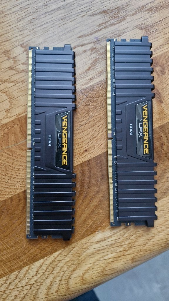 Corsair Vengeance LPX 16Go DDR4 3200MHz CMK16GX4M2B3200C16, Ophalen, Gebruikt, DDR4, Desktop
