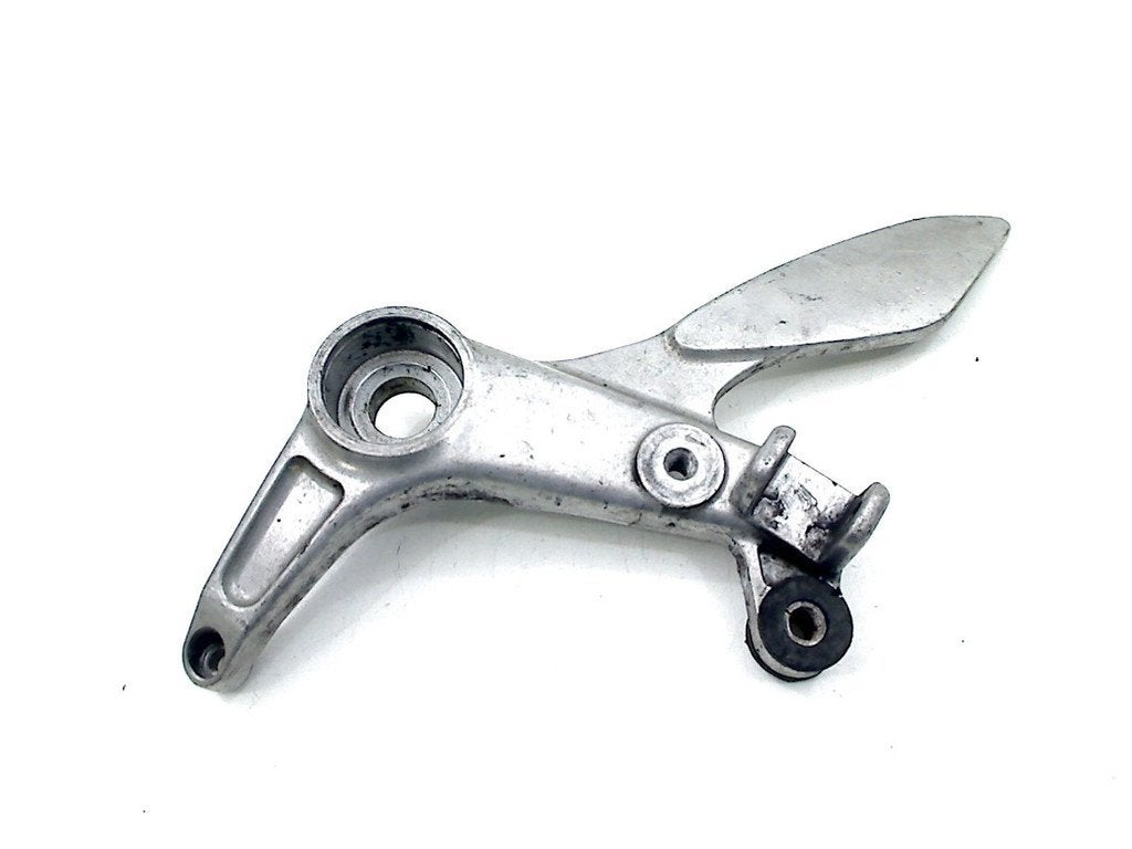 REPOSE PIEDS AVANT GAUCHE Honda, Dhr. S. di Majo, Utilisé, Info@cama-motorparts.nl, P.J. Troelstraweg 8 8
3144 CX  MAASSLUIS, NL