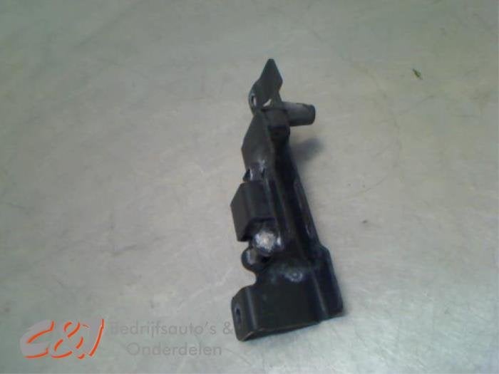 Rail porte coulissante droite d'un Renault Trafic, Renault, -, 3 mois de garantie, Utilisé