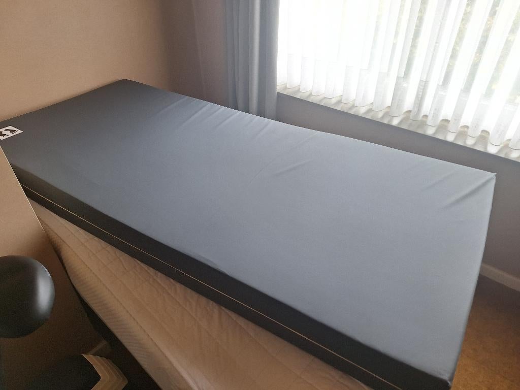 Matras voor ziekenhuisbed, Ophalen, Zo goed als nieuw, Matras