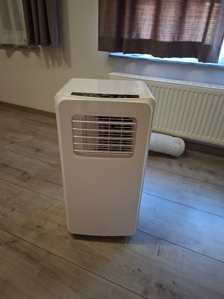 Mobiele airco Fuave, Elektronische apparatuur, Airco's, Ophalen, Minder dan 60 m³, Zo goed als nieuw, Koelen en Ontvochtigen