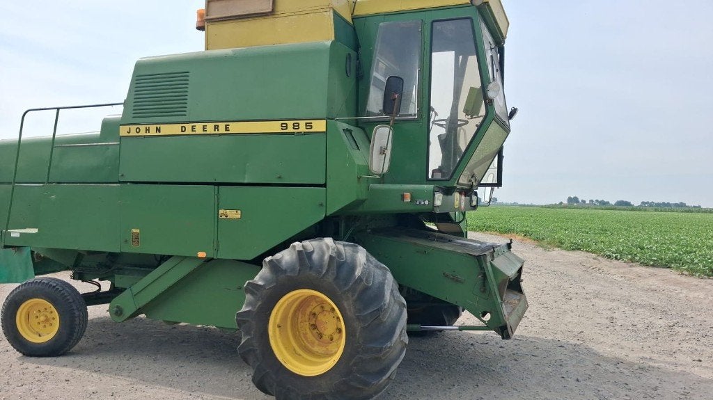 Batteuse à coqs John Deere 985, Enlèvement