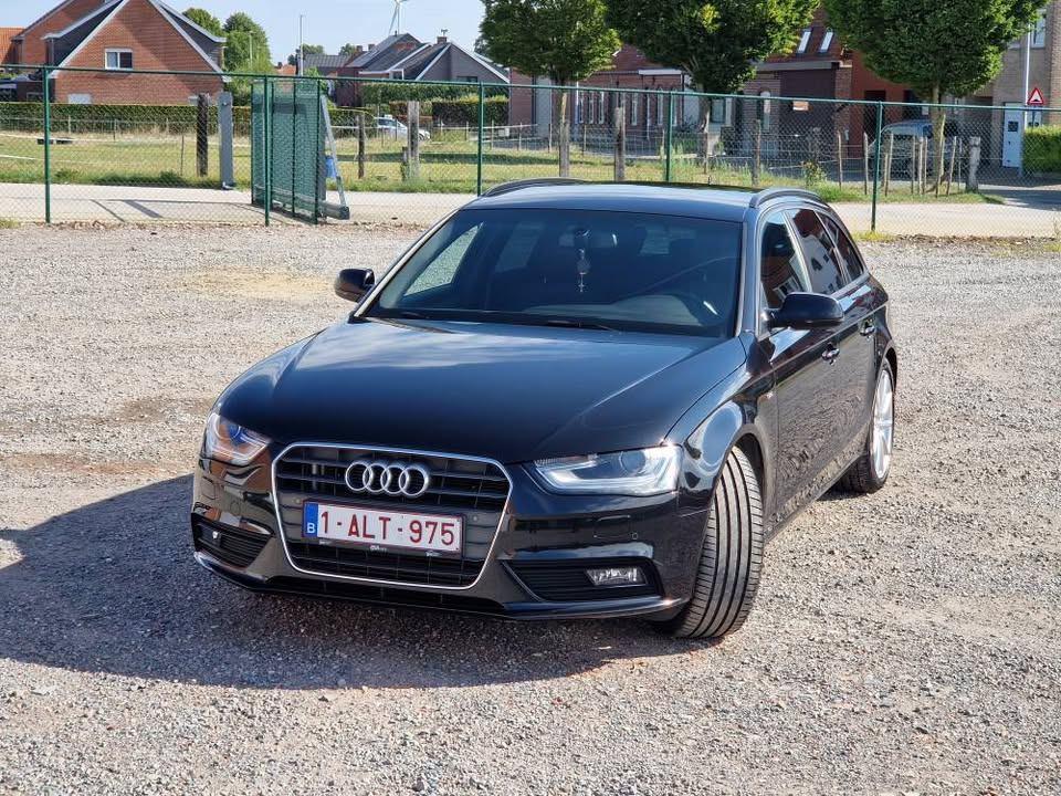 Audi A4 B8 1.8 TFSI - Série S, Achat, Euro 6, Boîte manuelle, A4