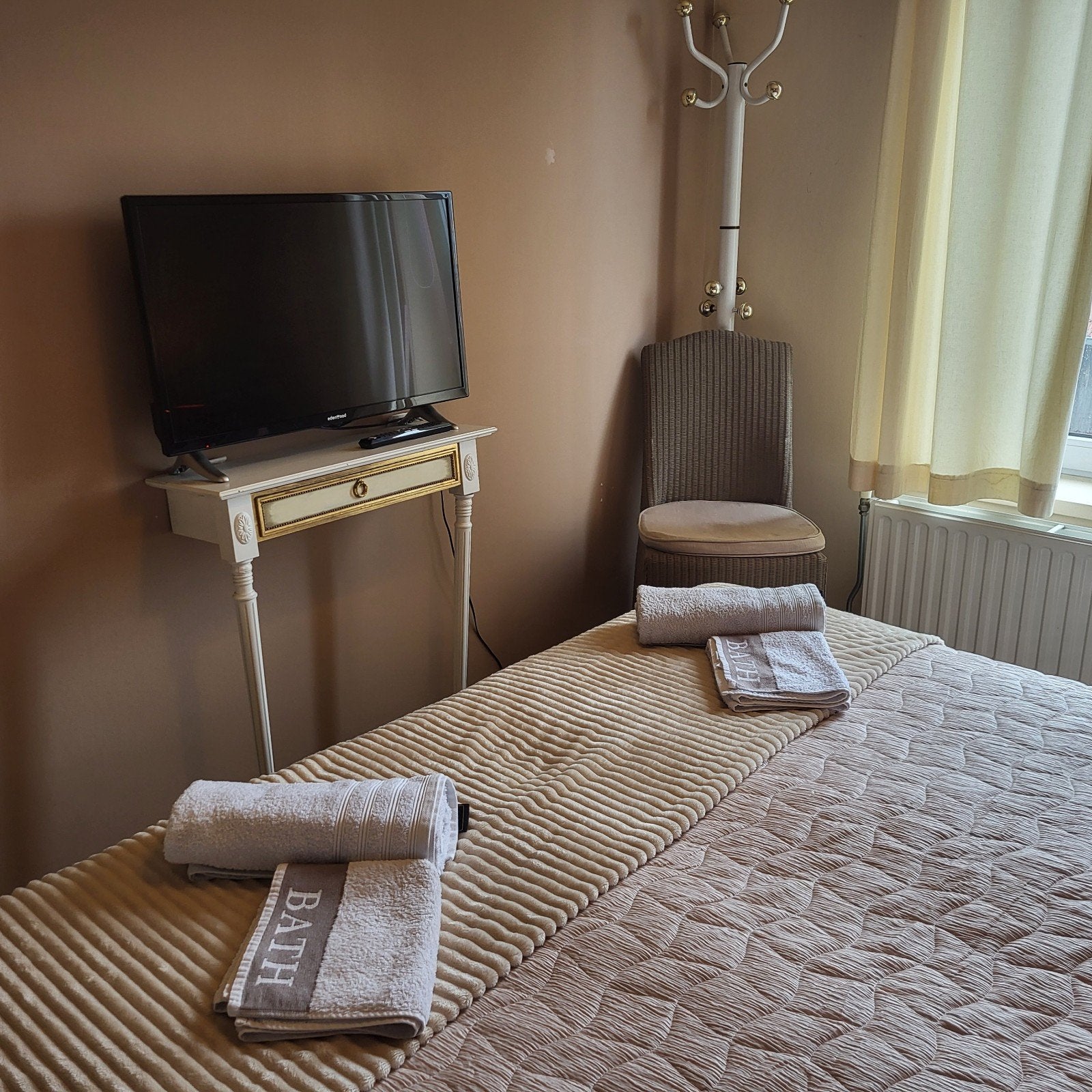 chambre A louer, Immo