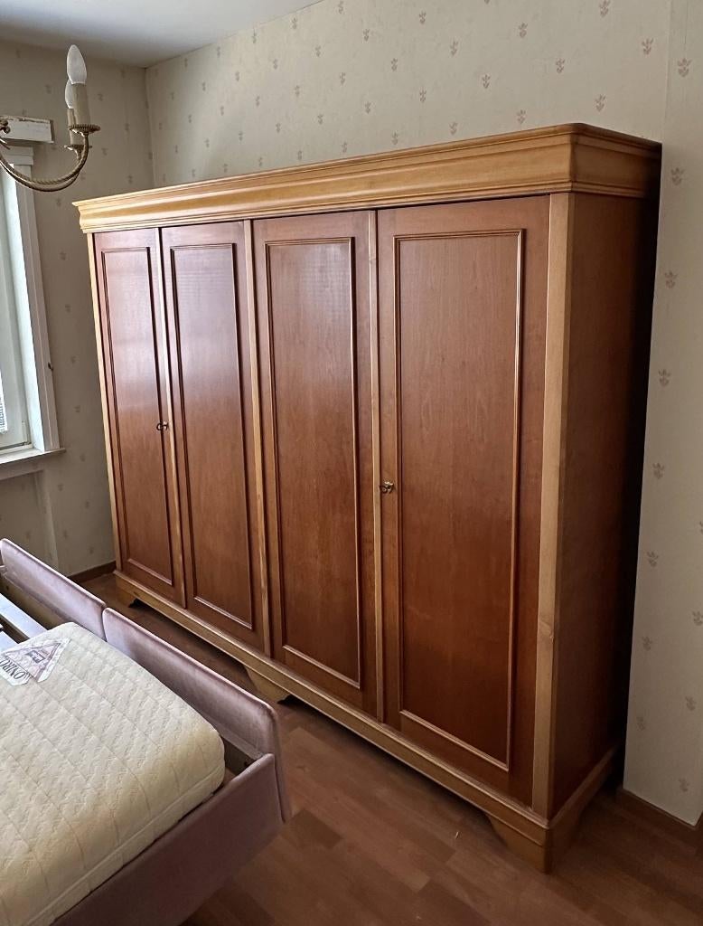 Massief houten kasten met 4 deuren, Huis en Inrichting, Kasten | Kleerkasten, Gebruikt, 200 cm of meer, 200 cm of meer, 50 tot 75 cm