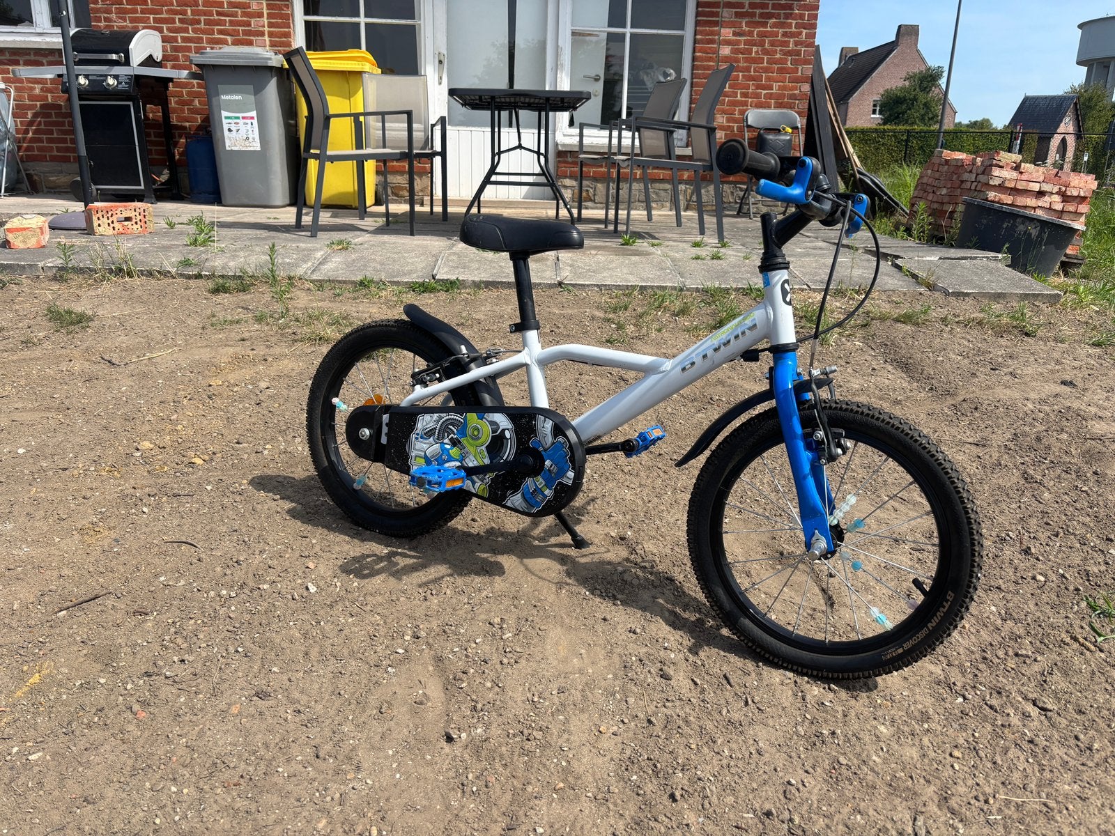 B-twin Astronaut 500 - 16inch kinderfiets, Fietsen en Brommers, Ophalen, Zo goed als nieuw