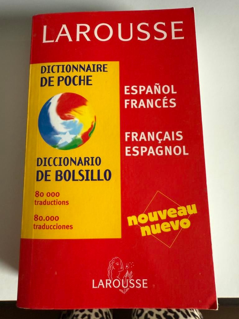 Dictionnaire Espagnol, Boeken, Taal | Spaans, Ophalen of Verzenden, Gelezen