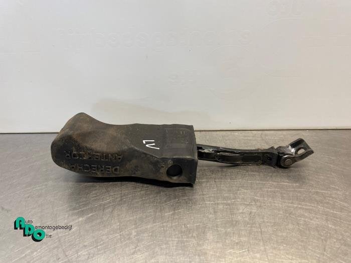 Butée 4portes avant gauche d'un Seat Ibiza (Ibiza 08-), -, 3 mois de garantie, Utilisé, -