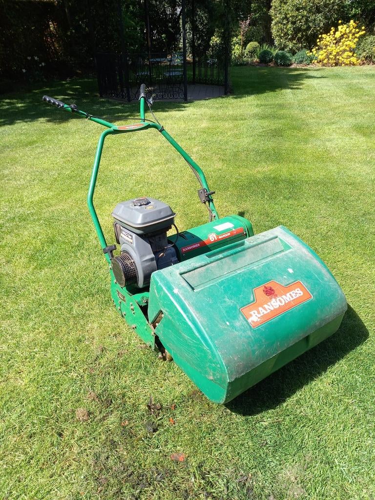 Ransomes Marquis 61, Ophalen, Opvangbak