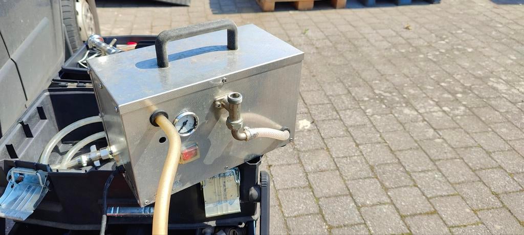 Pomp voor bier leidingen te spoelen, Ophalen