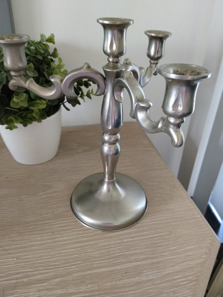 vintage zware zilverkleurige metalen kandelaar, Ophalen of Verzenden, Zo goed als nieuw, Metaal, Kandelaar