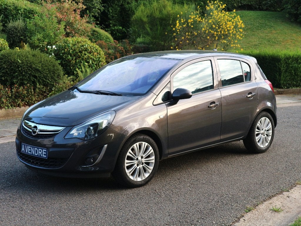 Opel corsa 5 P/D Airco, Auto's, Voorwielaandrijving, Euro 5, 63 kW, 4 cilinders