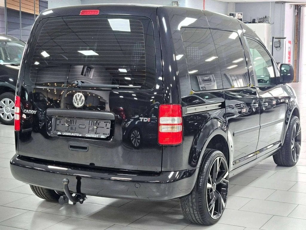 Volkswagen Caddy 1.6 CR TDi Attache Android Gps Avec Carplay, Auto's, Stof, Gebruikt, Zwart, Volkswagen