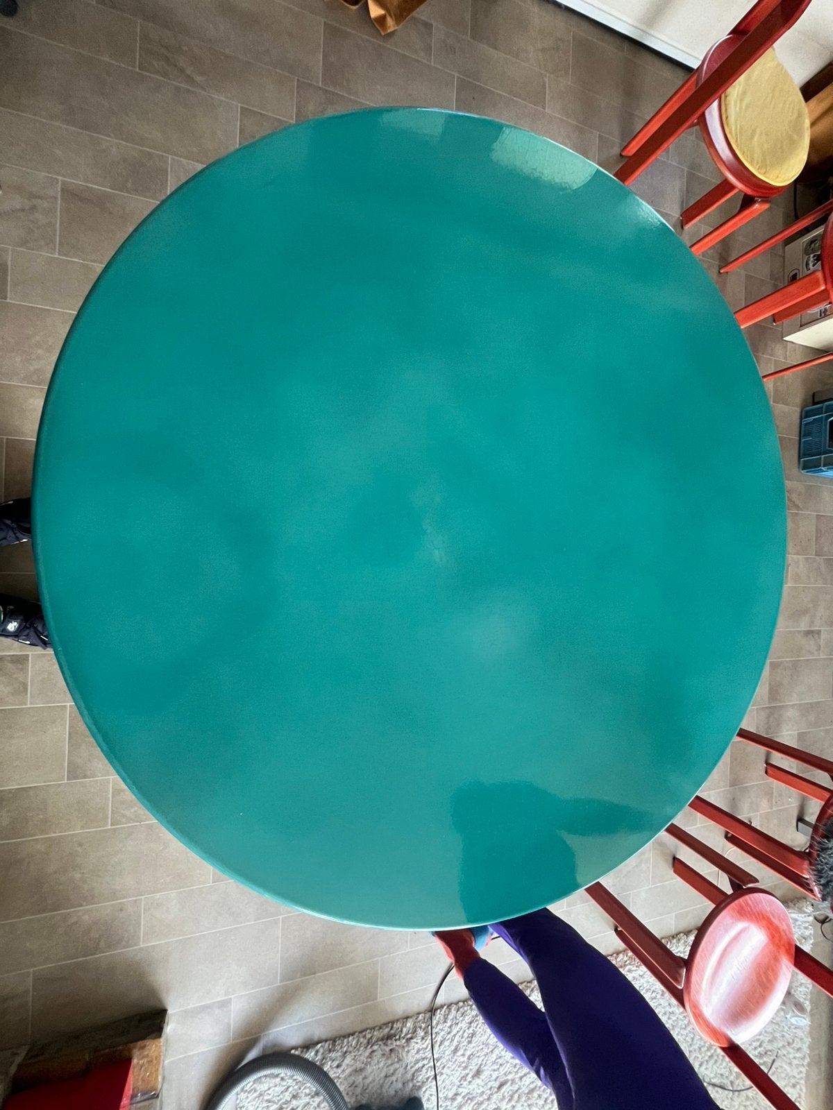 Ronde industriële Eettafel, Ophalen, Zo goed als nieuw
