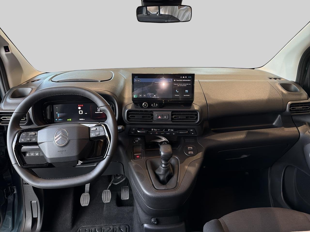 Citroën Berlingo XL 1.5 BlueHDi 130 S&S BVM6 MAX, Auto's, Citroën, Voorwielaandrijving, Zwart, Blauw, 131 pk