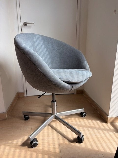 IKEA SKRUVSTA bureaustoel lichtgrijs – in zeer goede staat, Ophalen, Gebruikt, Grijs, Bureaustoel