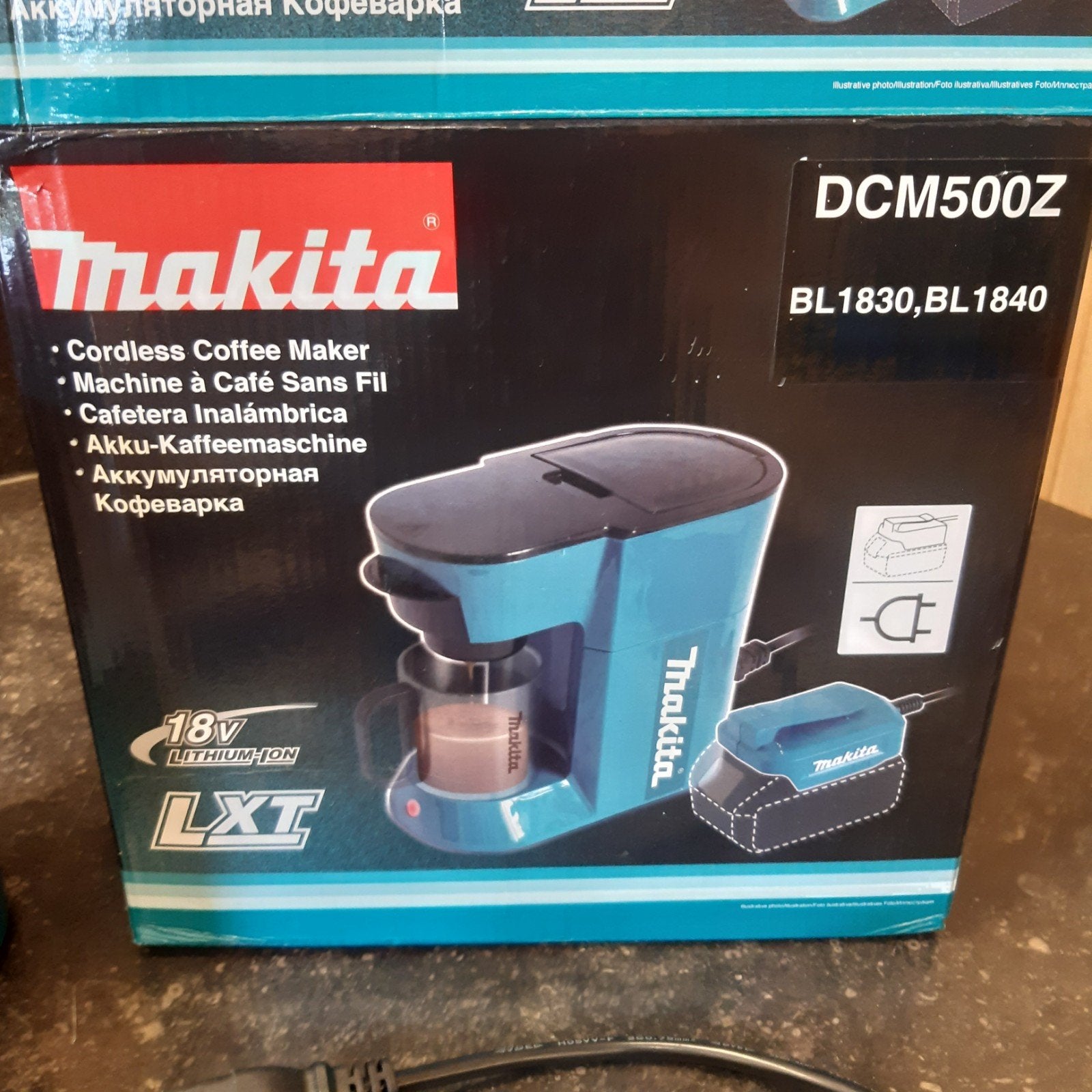 makita coffee maker, Ophalen, Nieuw, Elektrisch
