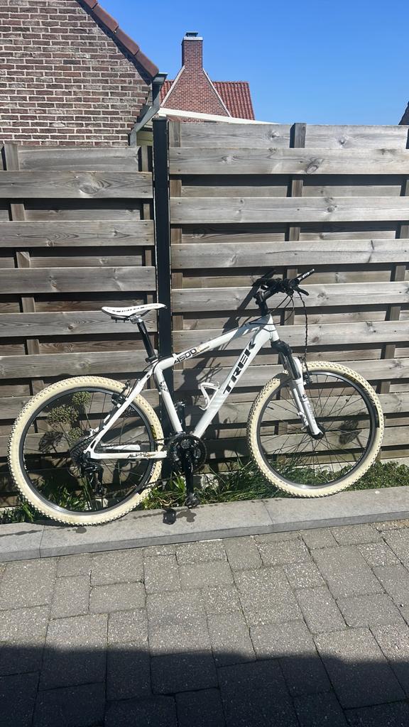 Trek mountainbike, Fietsen en Brommers, Versnellingen, Zo goed als nieuw, Schijfrem, Ophalen