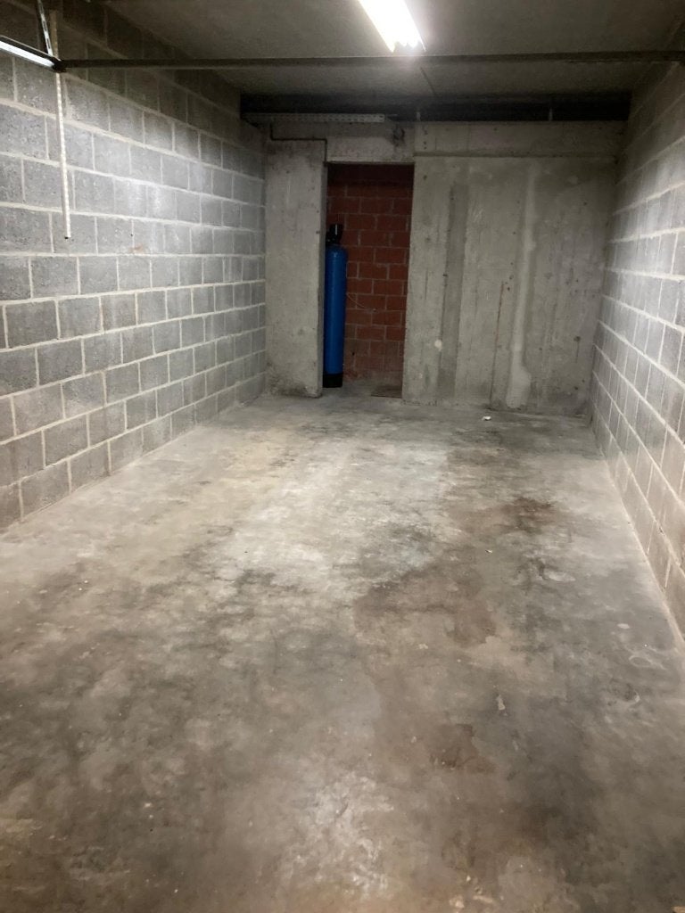 garagebox + fietsenberging te huur, Nieuwpoort