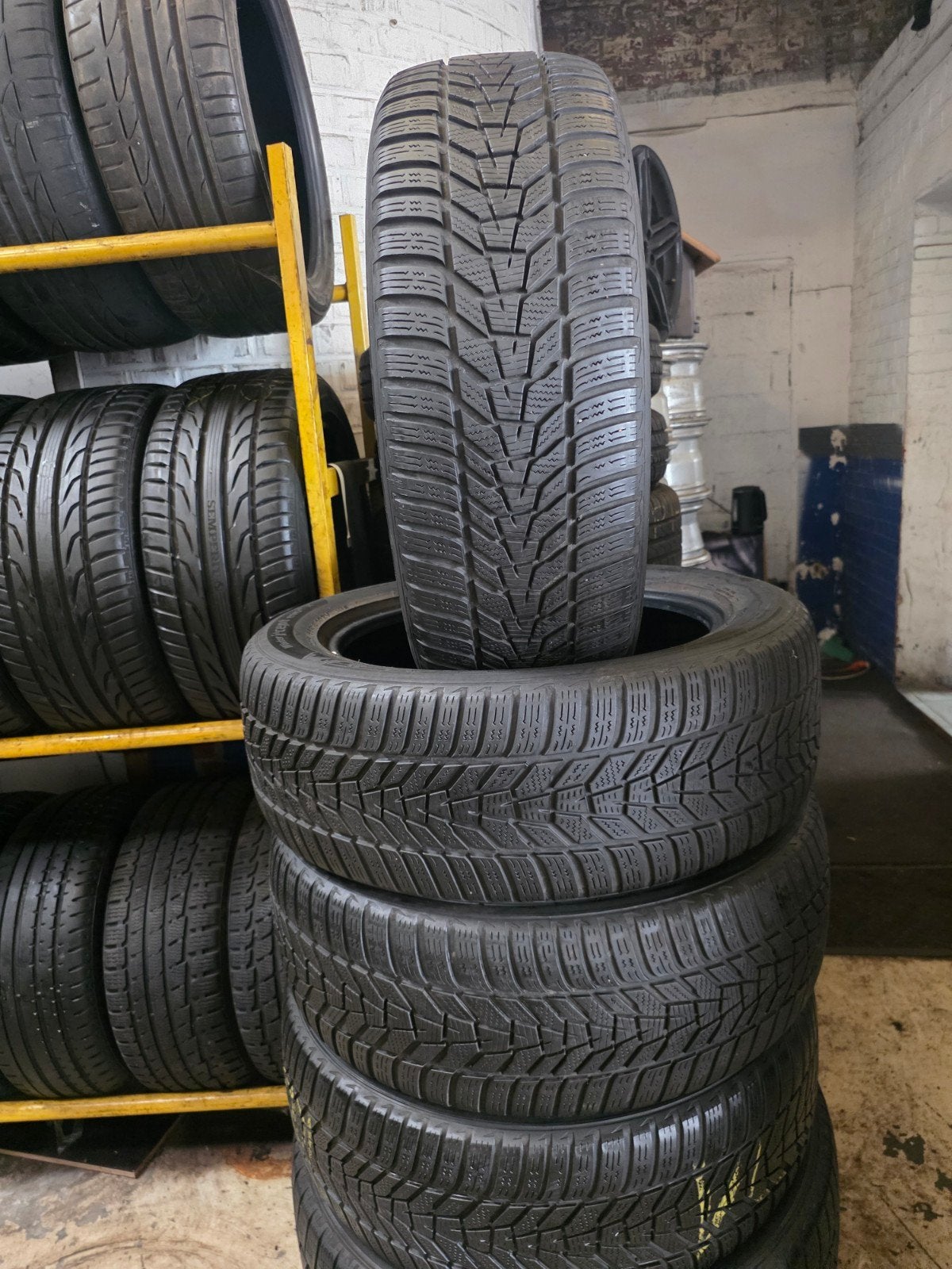 225 55 18 hankook avec montage et équilibrage, Enlèvement