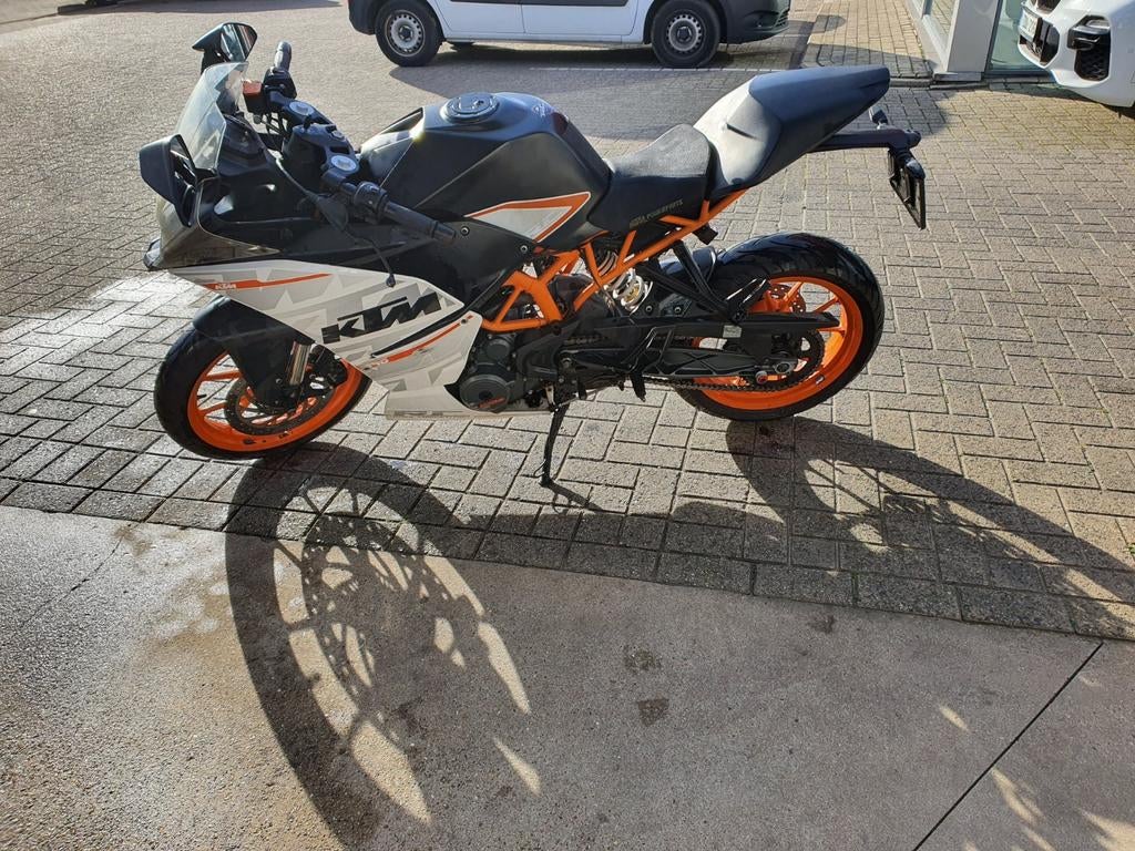KTM RC 390, Motos, Motos | KTM, 390 cm³, Occasion, Permis Moto A2 minimum, 12 à 35 kW