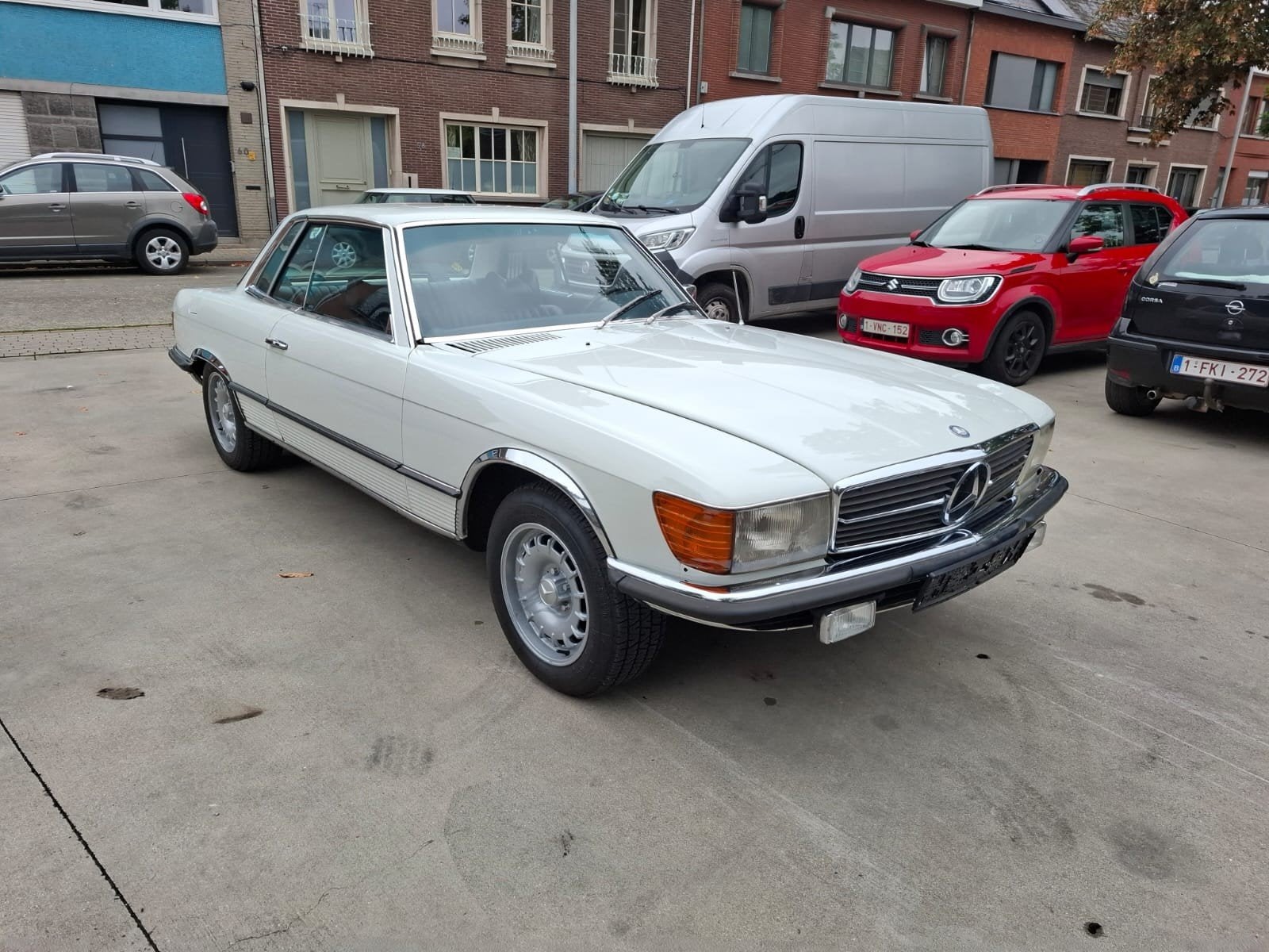 Mercedes-Benz 350 SLC, foto 3