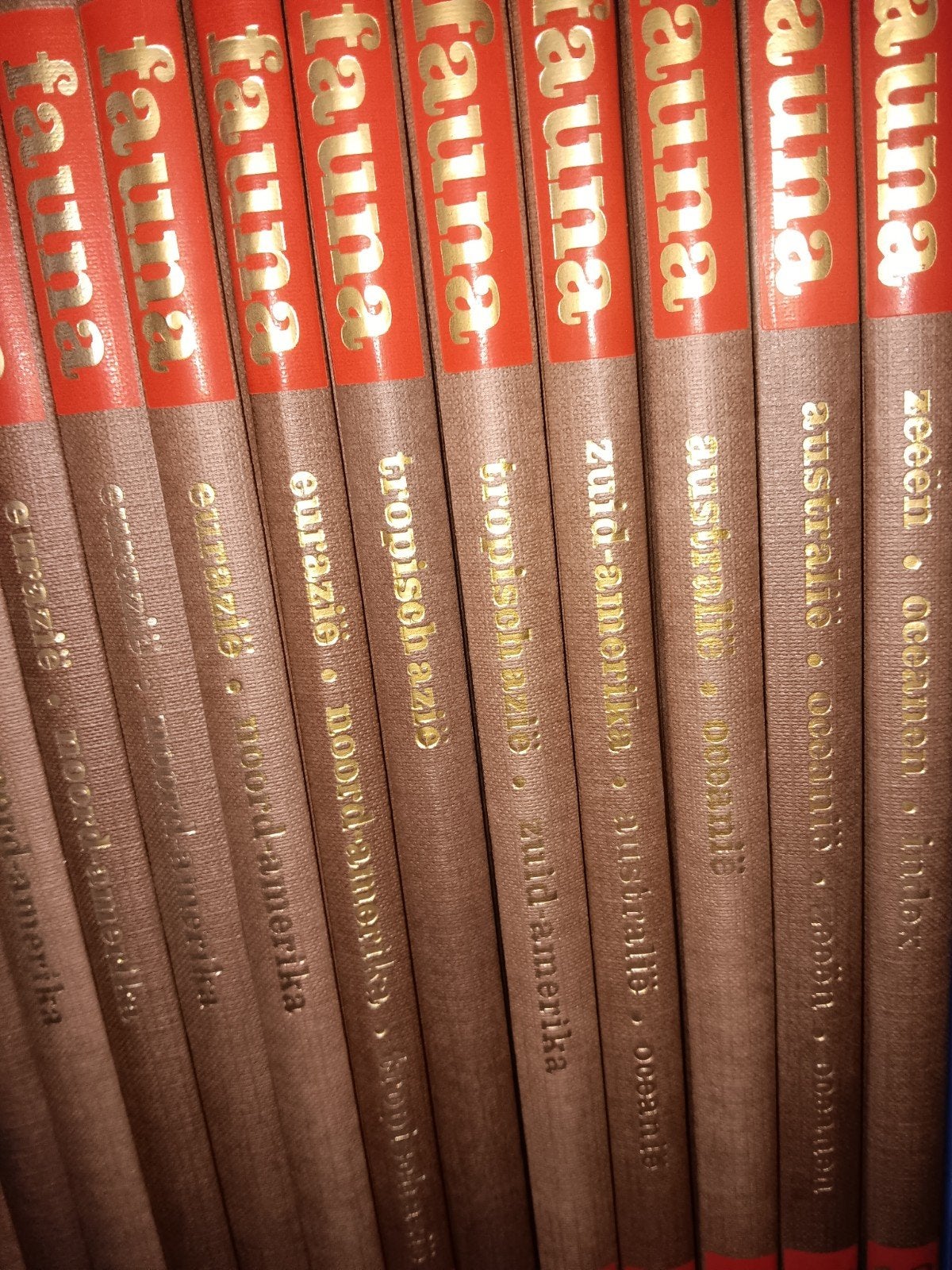 Fauna encyclopedie van 18 boeken.
In zeer goede staat., Boeken, Ophalen
