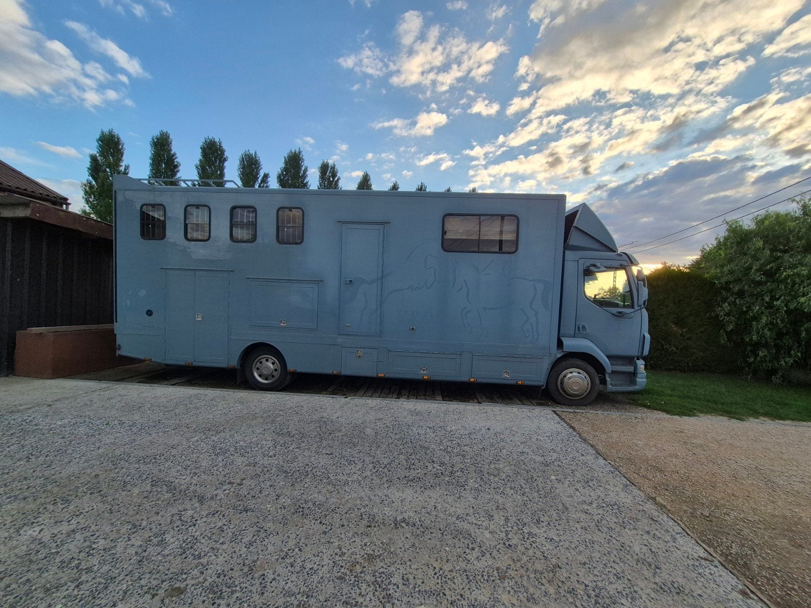 paardenvrachtwagen 4 paarden met mobilhome, Dieren en Toebehoren
