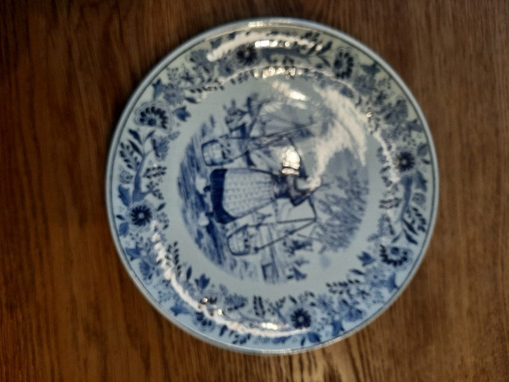 Assiette Décorative, Enlèvement