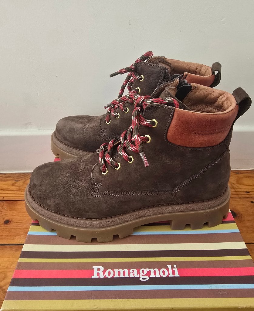 NIEUW Romagnoli maat 35., Ophalen of Verzenden, Nieuw
