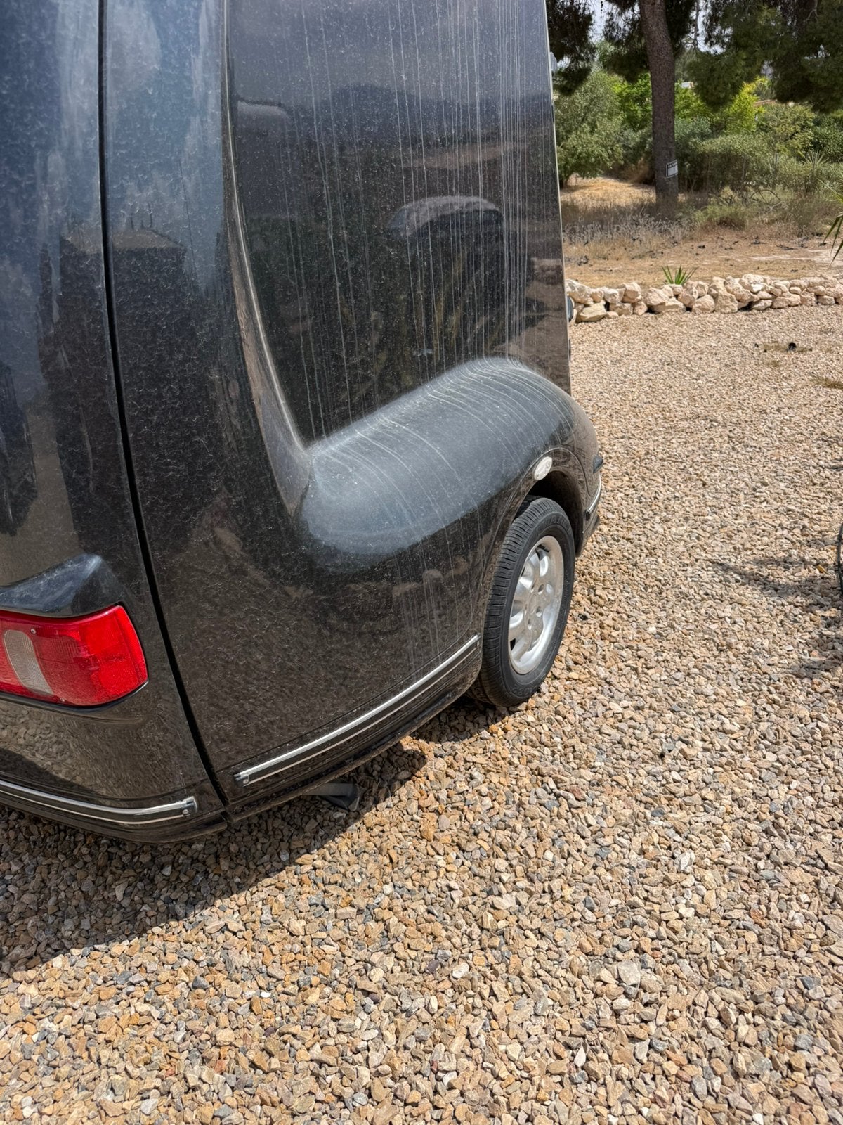 Aanhangwagen lichtgewicht polyester black-line, Ophalen, Zo goed als nieuw