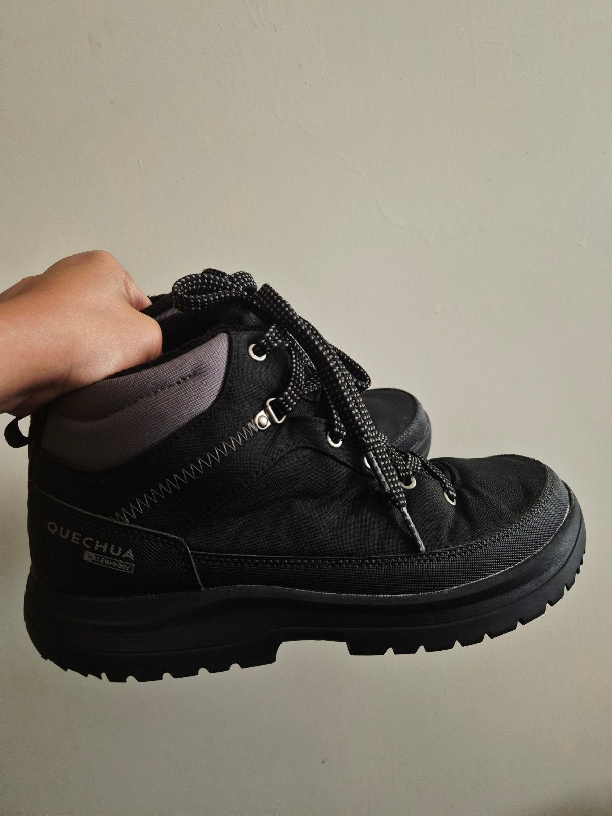 Quechua Wandelschoenen / Snowboots – maat 41, Vêtements | Hommes, Enlèvement ou Envoi, Comme neuf, Noir, Quechua