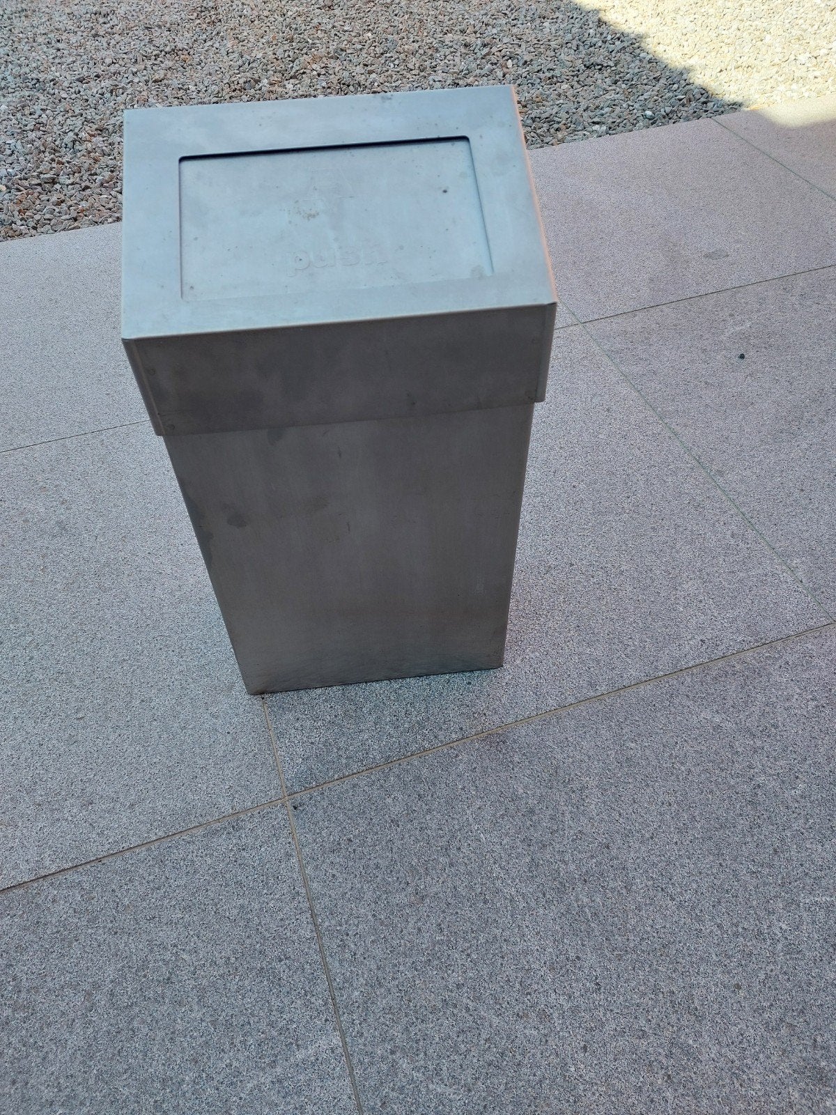 inox prullenbak/vuilbak, Zakelijke goederen, Horeca | Meubilair en Inrichting, Ophalen of Verzenden