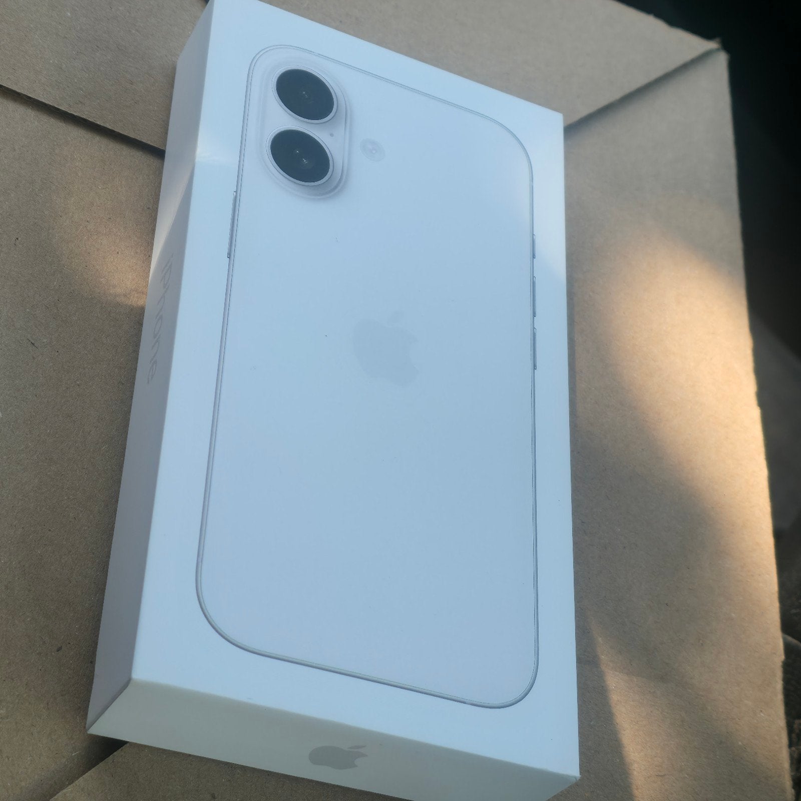 iPhone 17 NOUVEAU ! 256 Go blanc (scellé/non ouvert) + 2J Gt, Télécoms, Enlèvement ou Envoi, Blanc, 256 GB, Autres modèles