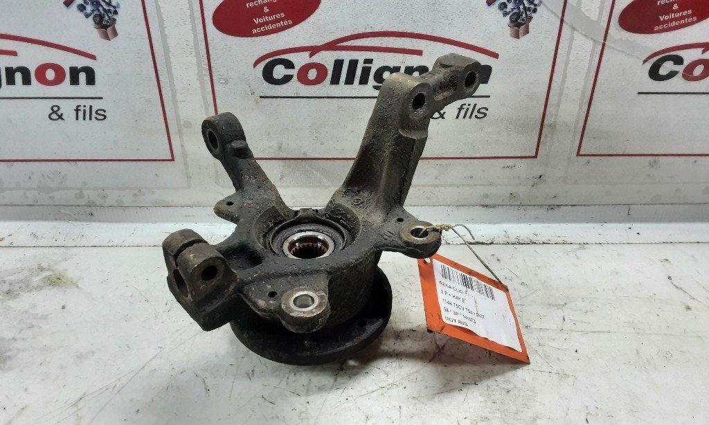 MOYEU DE ROUE AVANT GAUCHE Renault Clio III (BR / CR), Renault, Mevr. I. Hauben, Utilisé, Rue de l'Espoir 34 34
4030  GRIVEGNÉE, BE