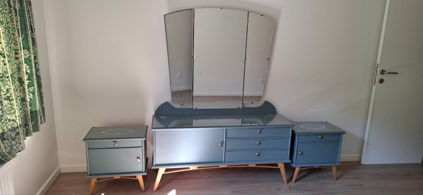 Commode en nachtkastjes, Maison & Meubles, Chambre à coucher | Tables de chevet, Enlèvement, Verre