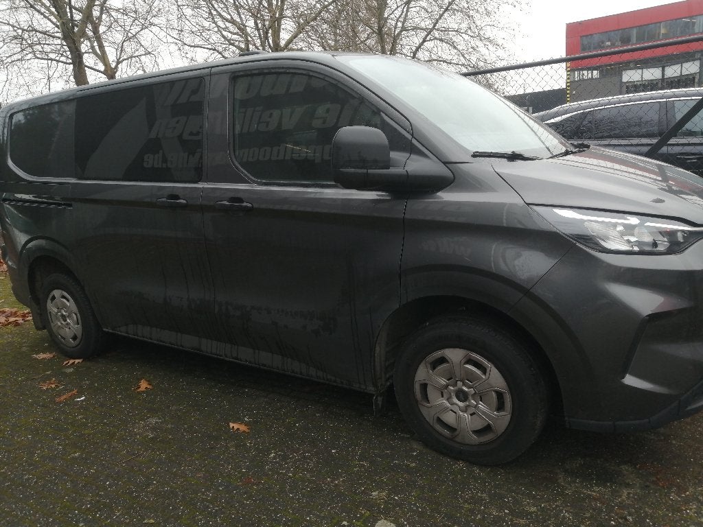 Ford Transit Custom, 24000 kms Année 02/2025, Argent ou Gris, Achat, Euro 6, 5 portes